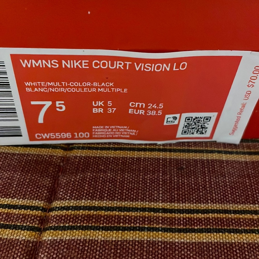 Women Nike Court Vision lo